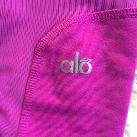 ALO Yoga Leggings Small - Picture 6 of 15